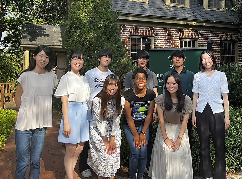 Monet Watson (center) with her Keio students in front of the Reves Center (Courtesy Monet Watson)