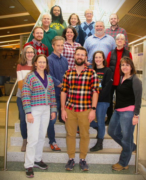 Faculty Group Picture Dec 2023