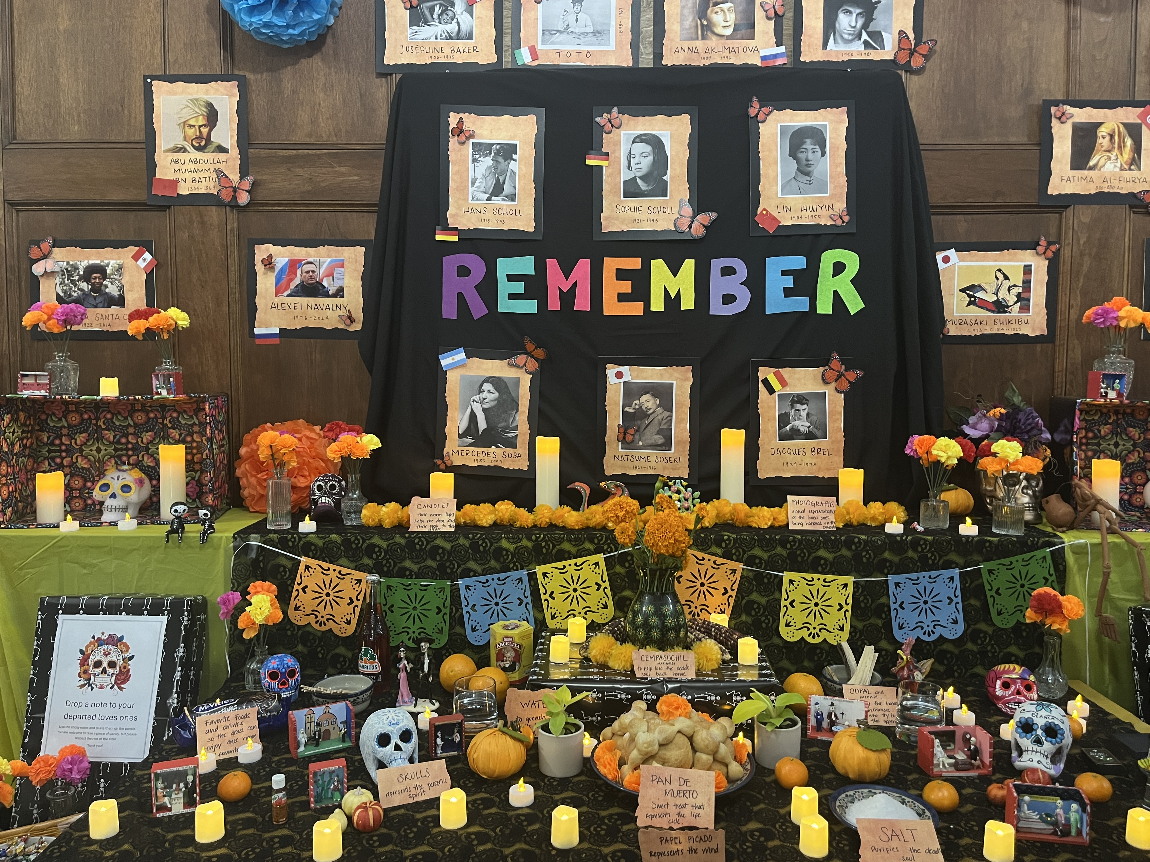 Día de los Muertos altar in Washington Hall (Photo by Emma Halman)