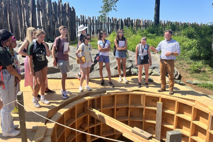 History 217 students talk to Archaeologist David Givens at Historic Jamestowne