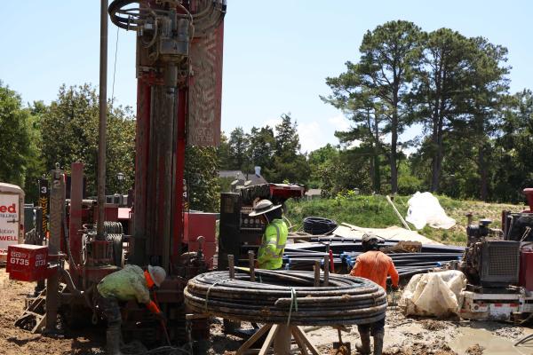 barksdale-geothermal-project-062401-1007-1-_news-listing-thumbnail600x400.jpg