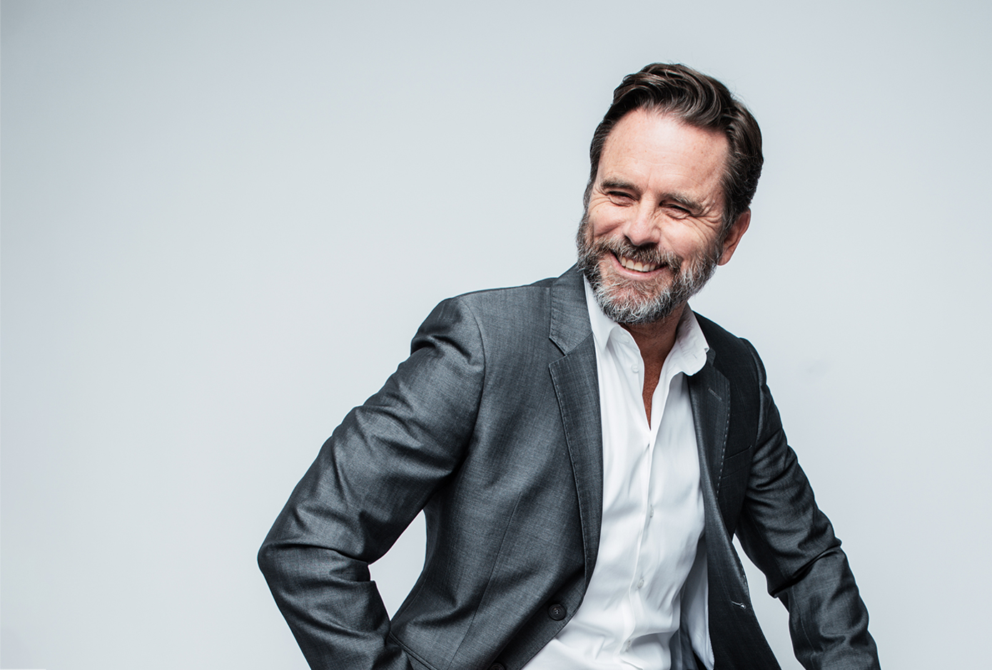 Charles Esten ’87, P ’22